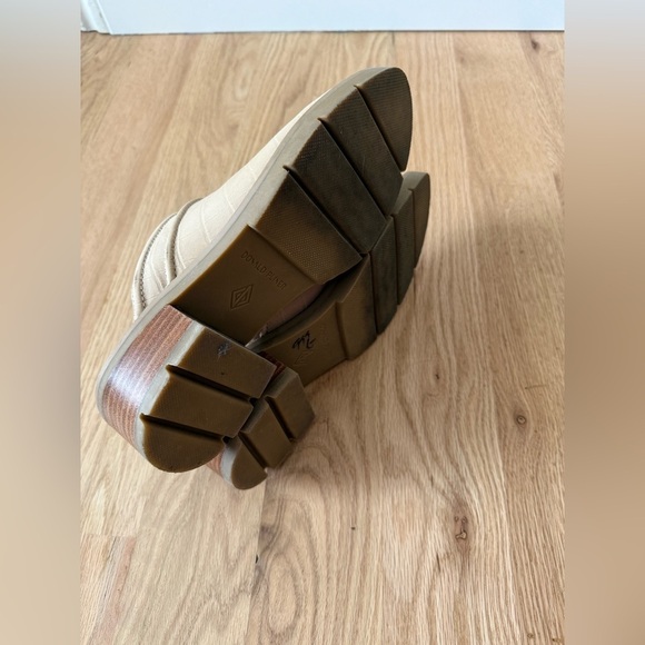 Donald Pliner Croc Effect Leather Sahara Slip On Clog Heel Cream Neutral Size 8 - Picture 11 of 14